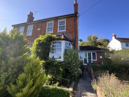 2, Spring Cottages, Knowl Hill Common, Knowl Hill, Reading RG10 9YH