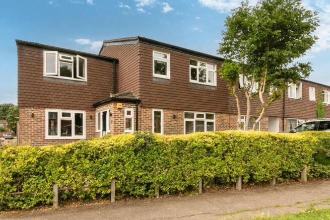 HOLLYMOOR LANE