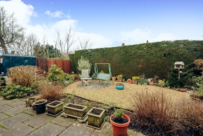 Garden - Patio Area