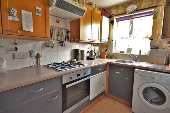 Photo 6