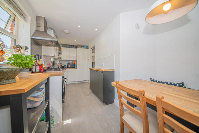 Kitchen/Breakfast