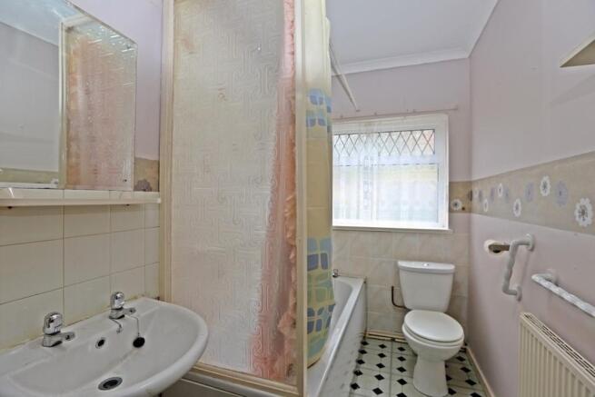 Family bathroom
