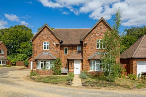 Lancot Place, Dunstable, Bedfordshire, LU6