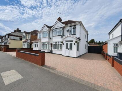 Martindale Road, Hounslow, Greater London, TW4