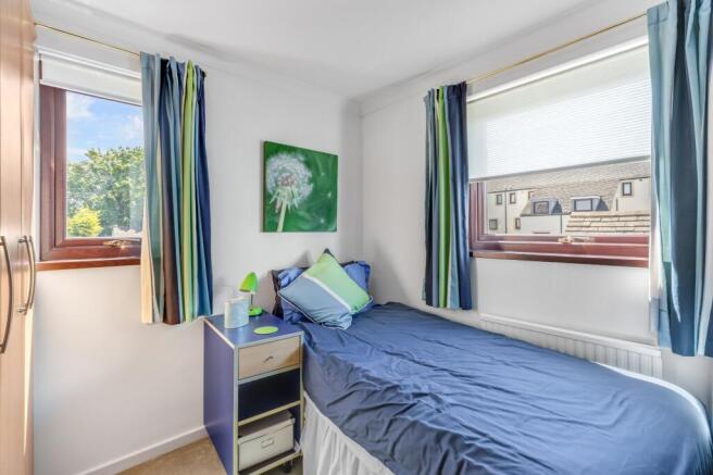 3 bed House for sale Image 11