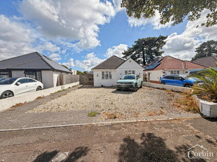 Markham Avenue, Bournemouth, BH10 7