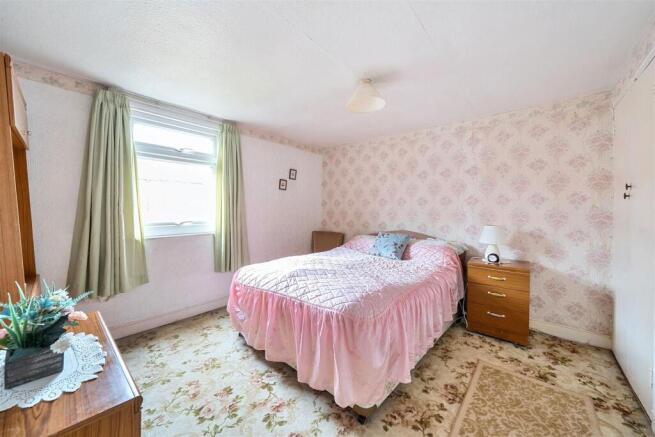 24 Pomfret Road, Towcester