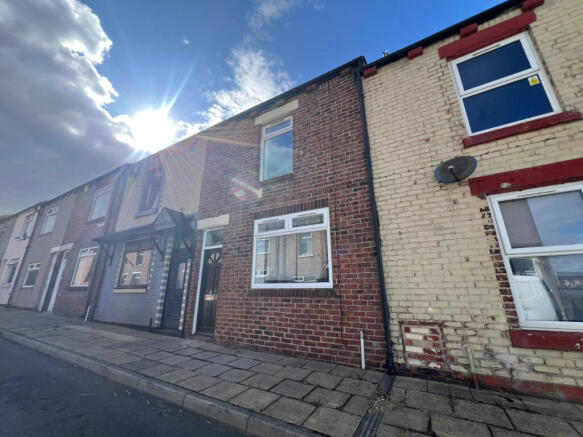 Two Bedroom Mid-Terrace House, Oxford Street, Eld