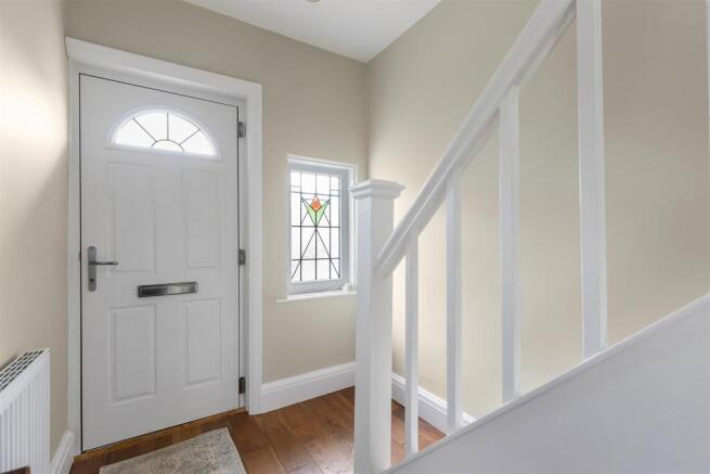 3 bed Semi-Detached for sale Image 6