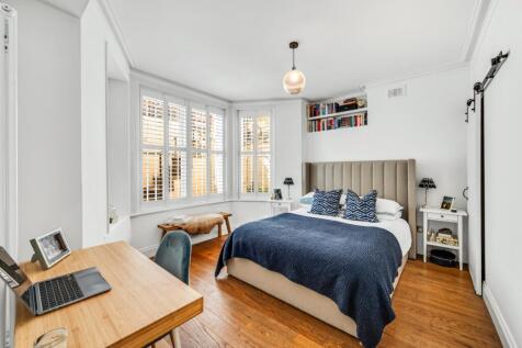 Castletown Road, W14
