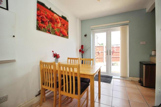 2 bed Semi-Detached for sale Image 6