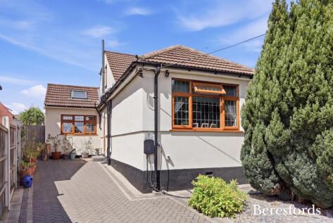 Cranham Gardens, Upminster, RM14