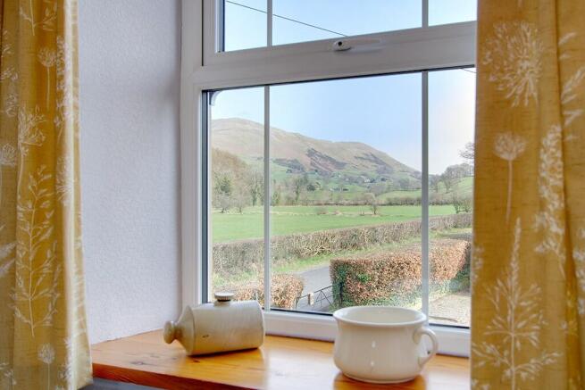 2 bed House for sale Image 12