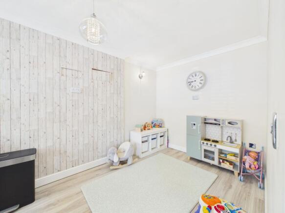 3 bed Detached for sale Image 8