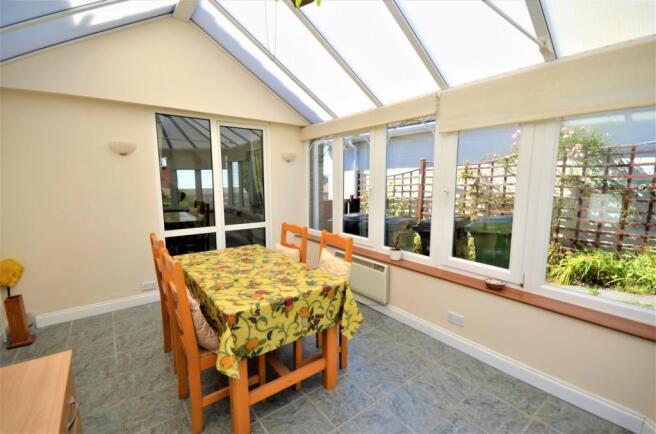 Conservatory Dining 