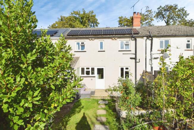 2 Bedroom Terraced in SP3 4DN