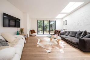 40, Seymour Road, London W4 5ES