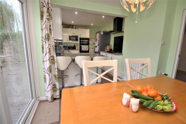 Kitchen/Dinning Room