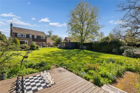 Felden Drive, Felden, Hemel Hempstead, Hertfordshire, HP3