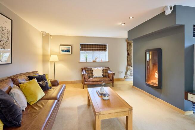 3 bed House for sale Image 8
