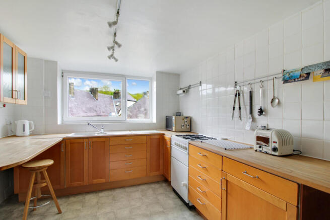 3 bed Cottage for sale Image 11