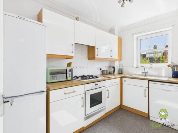Kitchen Emily Dimelow Ewemove Whitchurch and Nantw