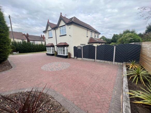 Front Elevation & Driveway