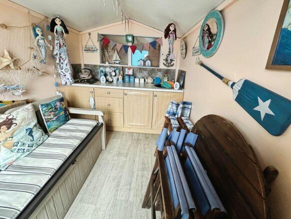 Beach Hut