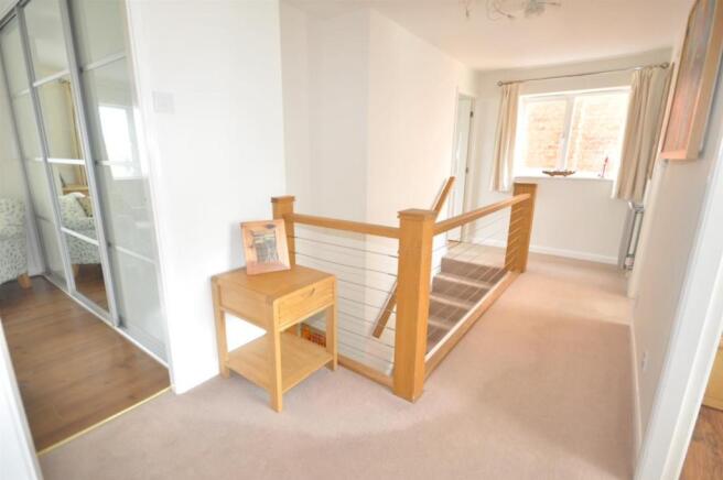 GALLERIED LANDING