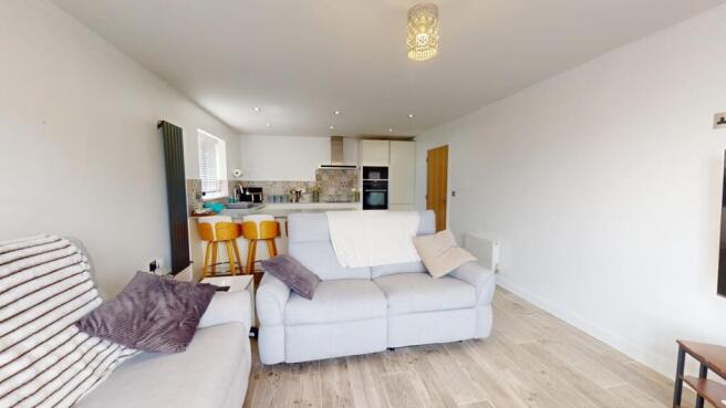 2 bed Apartment for sale Image 4