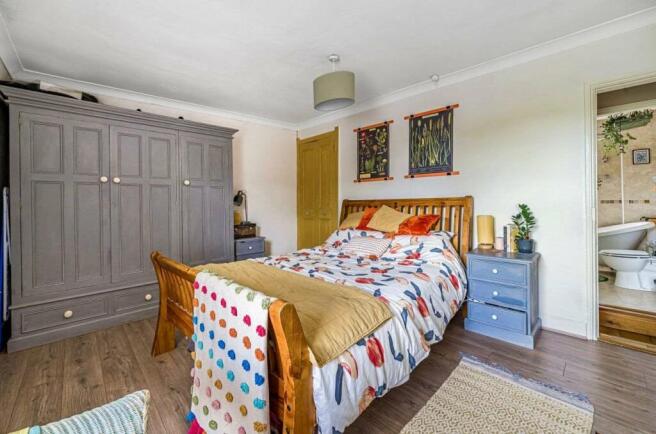 Double Bedroom 1