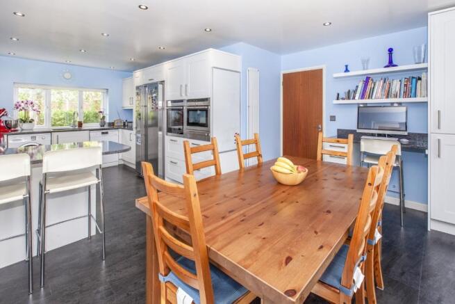 Kitchen/breakfast ro