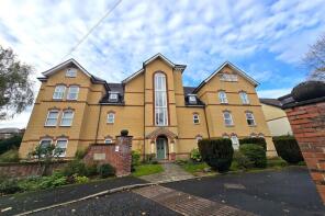 Flat 6, Mulberry Court, Gaskell Road, Altrincham WA14 1TL
