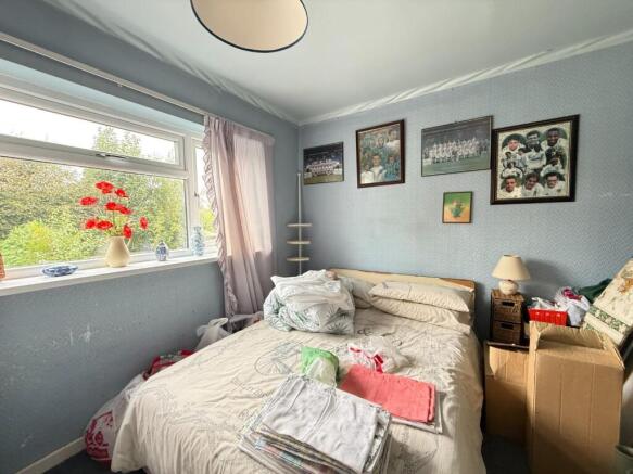 3 bed Semi-Detached for sale Image 9