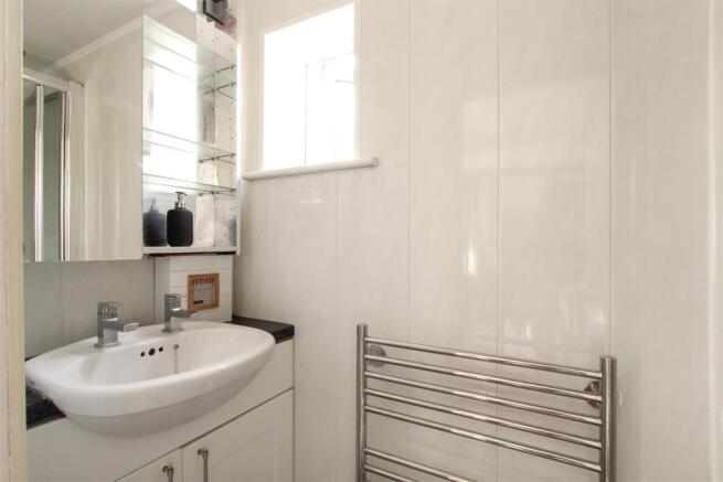 En-suite (1).jpg