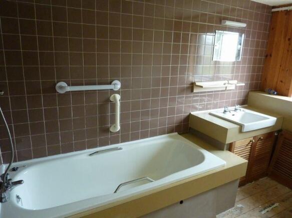 Photo 12