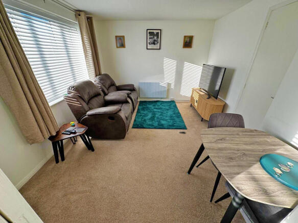 Lounge 1