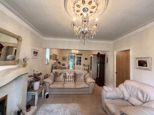 4 bed Detached for sale Image 6