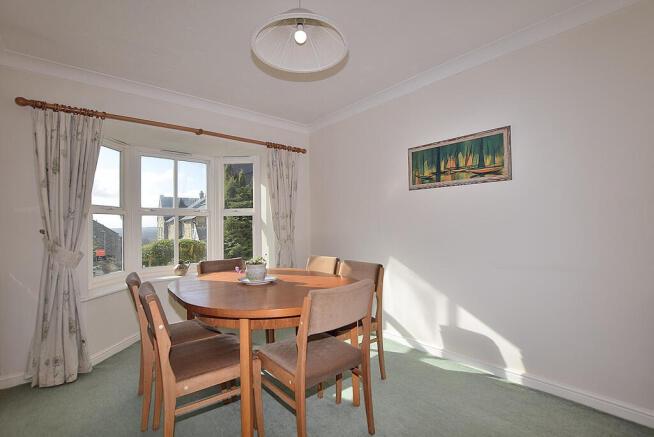2 bed Semi-Detached Bungalow for sale Image 8