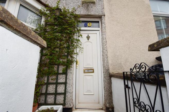 Entrance.jpg