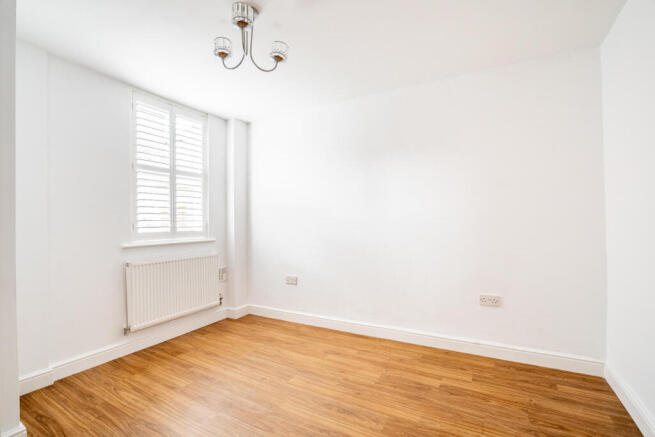 1 bed Apartment for sale Image 7