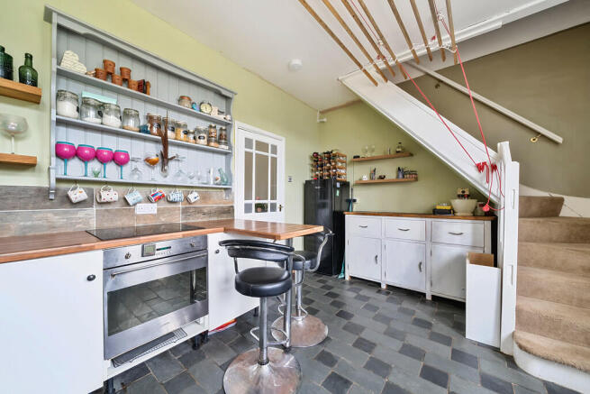 Kitchen/Breakfast...