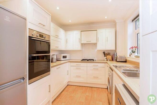 Light kitchen 