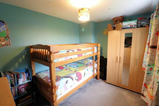 2nd Photo of Bed 2