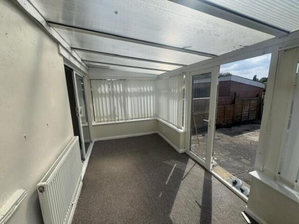 3 bed Terraced to rent Image 7