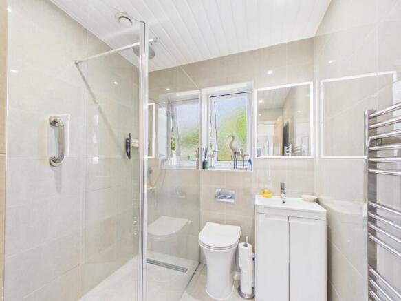 2 bed Detached Bungalow for sale Image 11