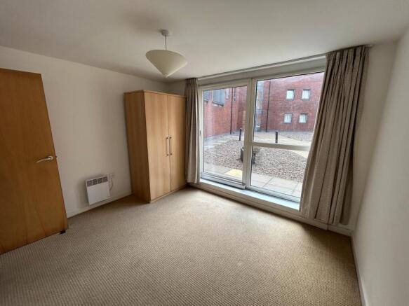 1 bed Flat for sale Image 7