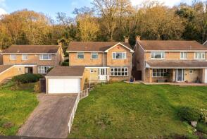 27, Ringwood Grove, Weston-super-mare BS23 2UA