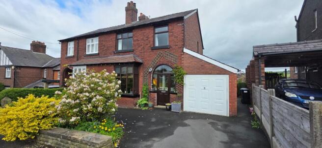 33 Cote Green road 1.jpg