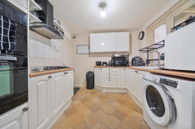 1404452-26-6973c8c566c72-ARW-1